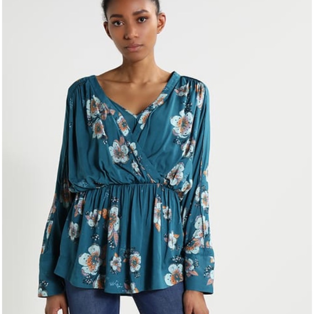 Free people top